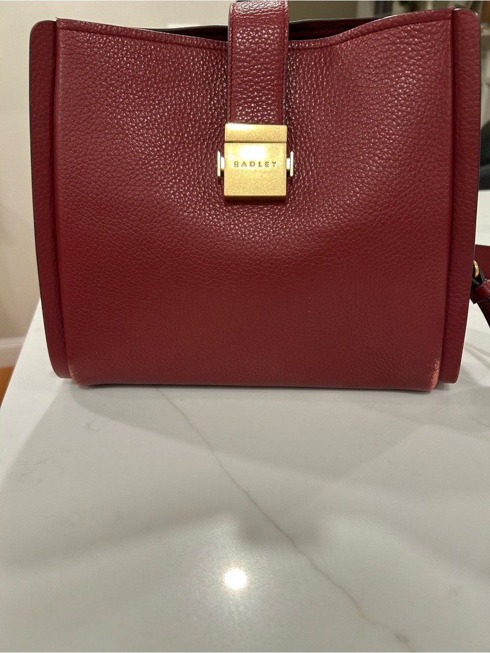 Easley London Pebbled Leather Crossbody Bag in Burgundy